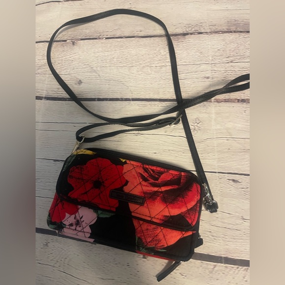 Vera Bradley Wallet on a String - Picture 1 of 3